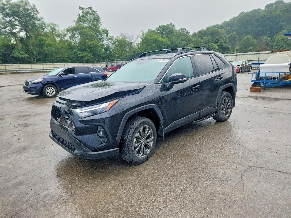 2024 TOYOTA RAV4 XLE PREMIUM - 1