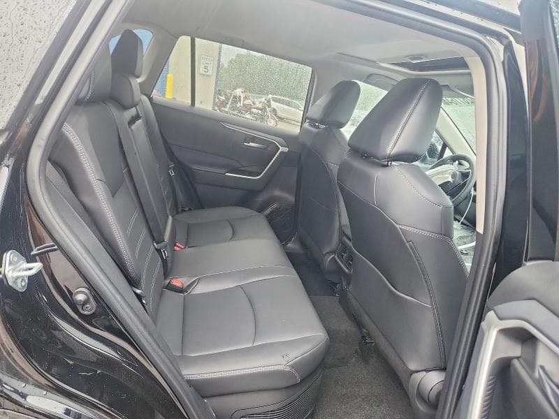 2024 TOYOTA RAV4 XLE PREMIUM 11
