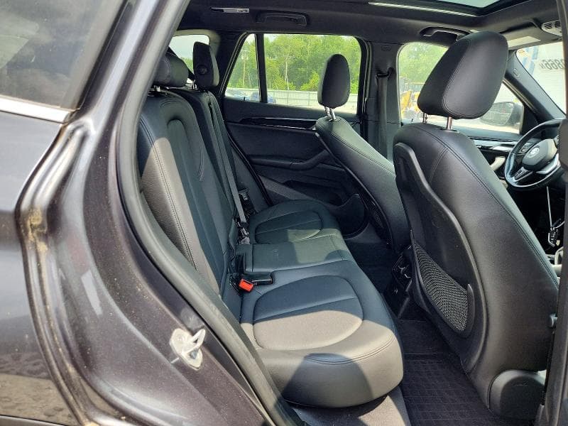 2018 BMW X1 11