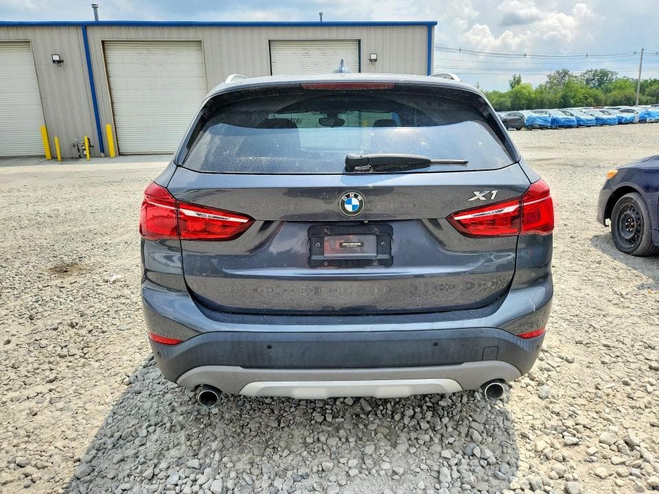 2018 BMW X1 6