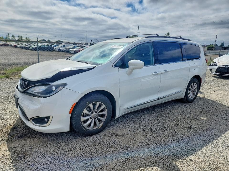 2017 CHRYSLER PACIFICA TOURING L - 1