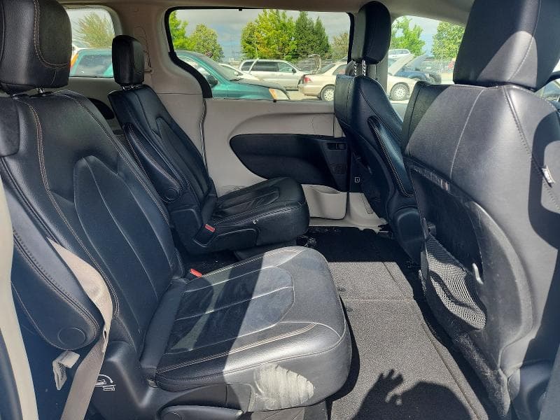 2017 CHRYSLER PACIFICA TOURING L 11