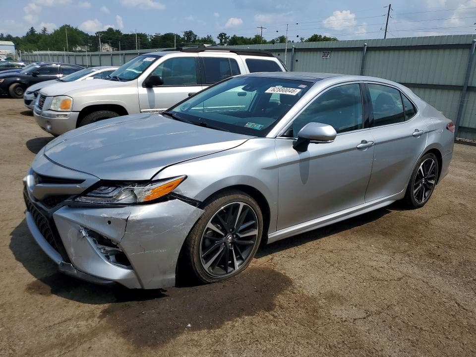 2020 TOYOTA CAMRY XSE - 1