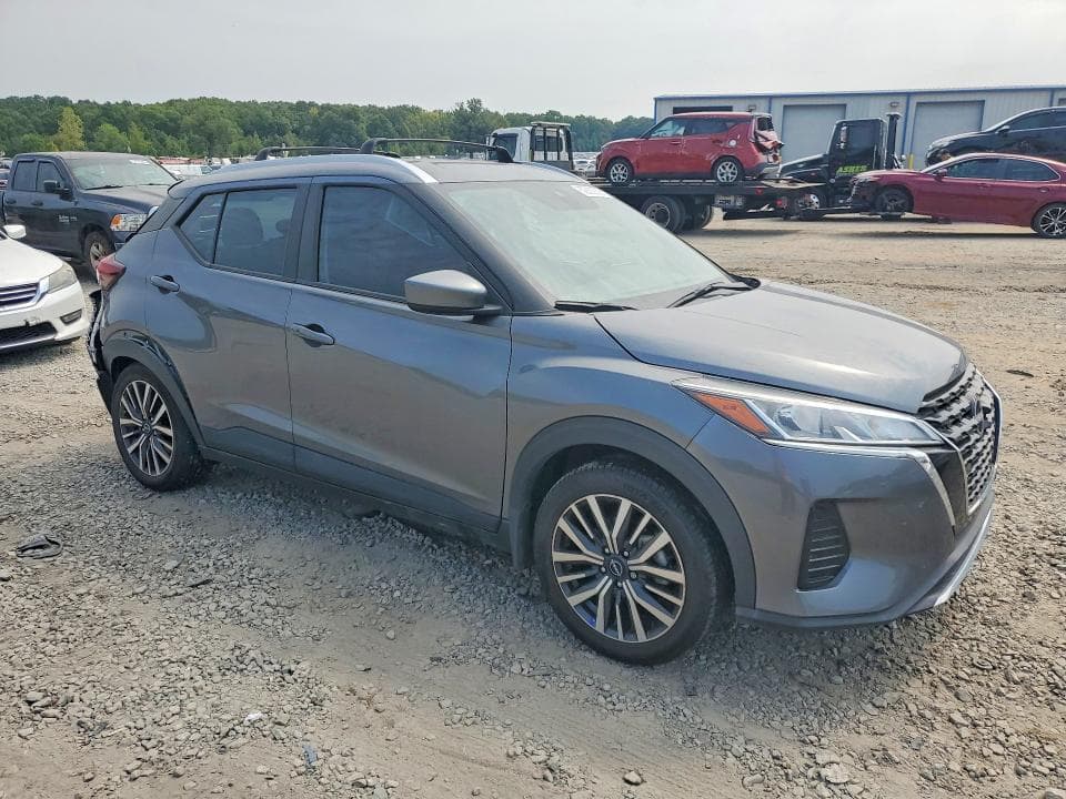 2024 NISSAN KICKS SV 4