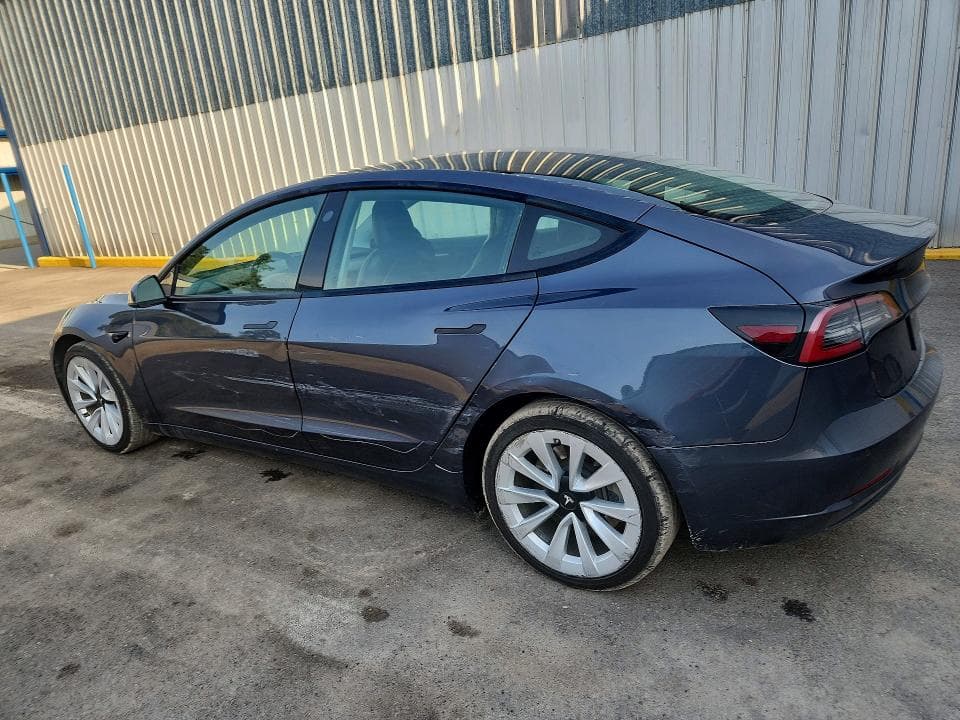 2022 TESLA MODEL 3 2