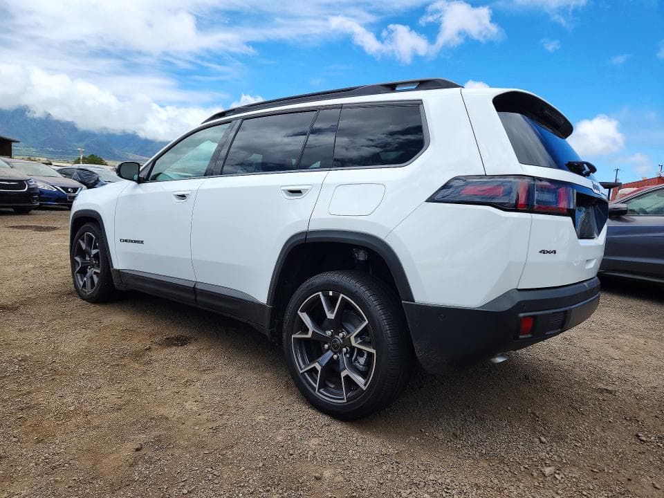 2026 JEEP CHEROKEE OVERLAND 2