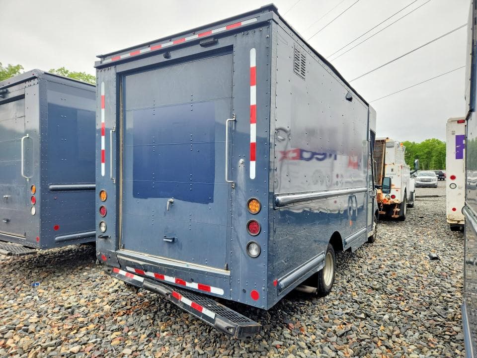 2021 FORD TRANSIT STEP VAN 3