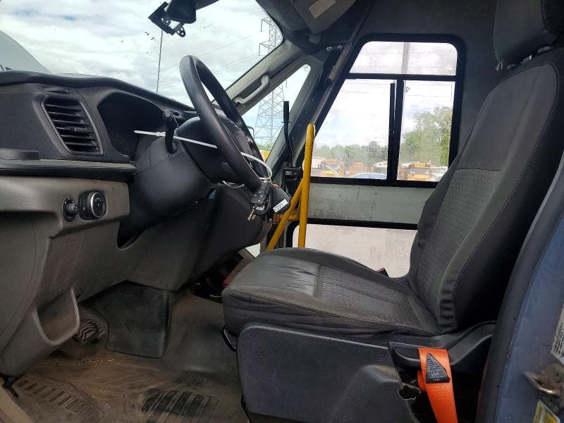2021 FORD TRANSIT STEP VAN 7