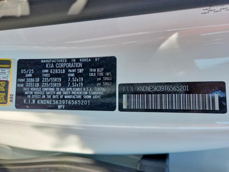 2026 KIA CARNIVAL SX 14