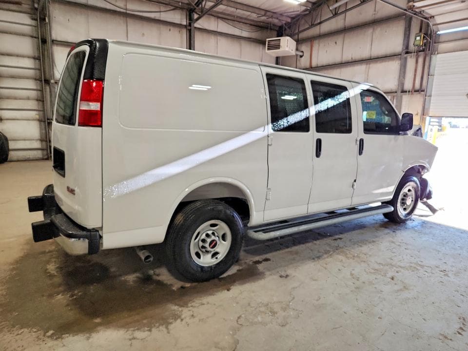2025 GMC SAVANA 2500 DELIVERY VAN 3