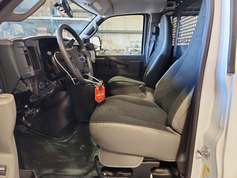 2025 GMC SAVANA 2500 DELIVERY VAN 7
