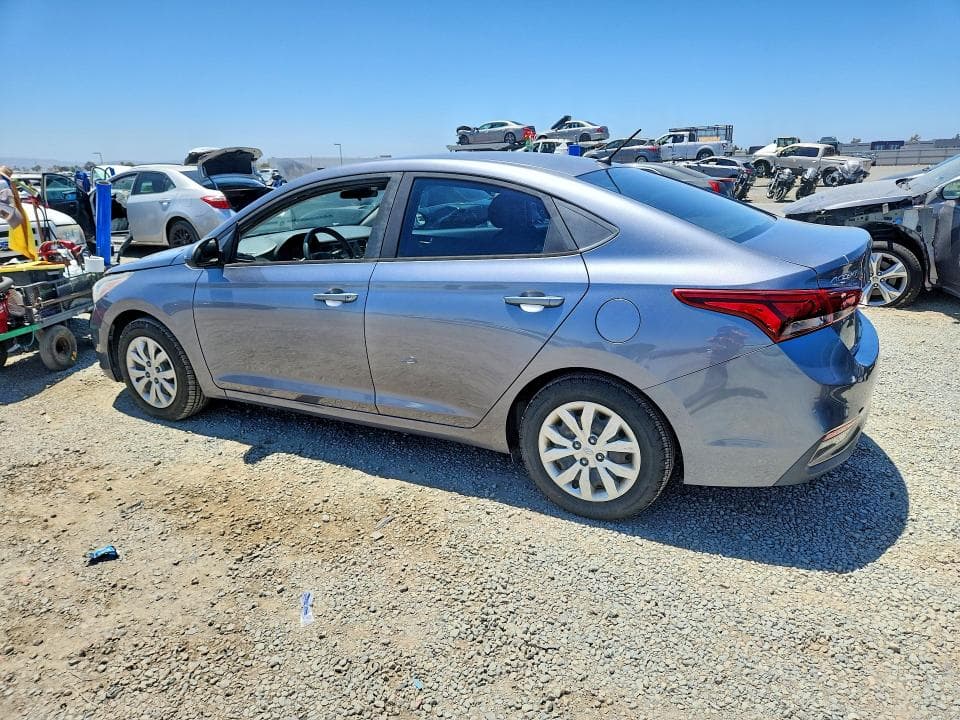 2018 HYUNDAI ACCENT SE 2