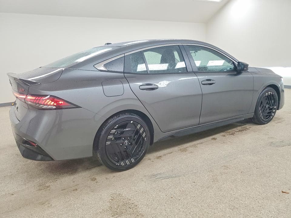 2026 NISSAN SENTRA SR 3