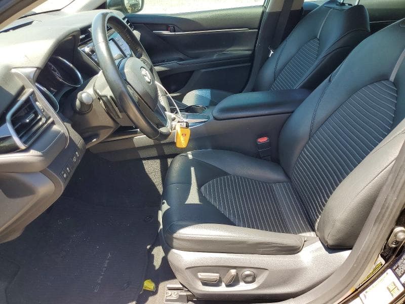 2019 TOYOTA CAMRY SE 7