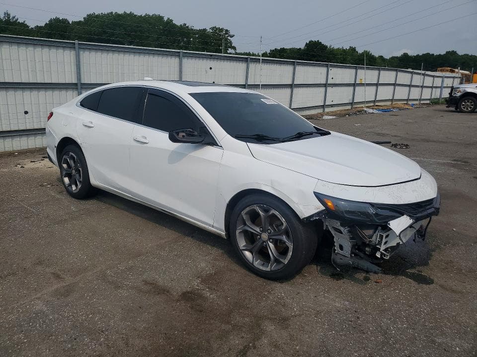 2022 CHEVROLET MALIBU LT 4