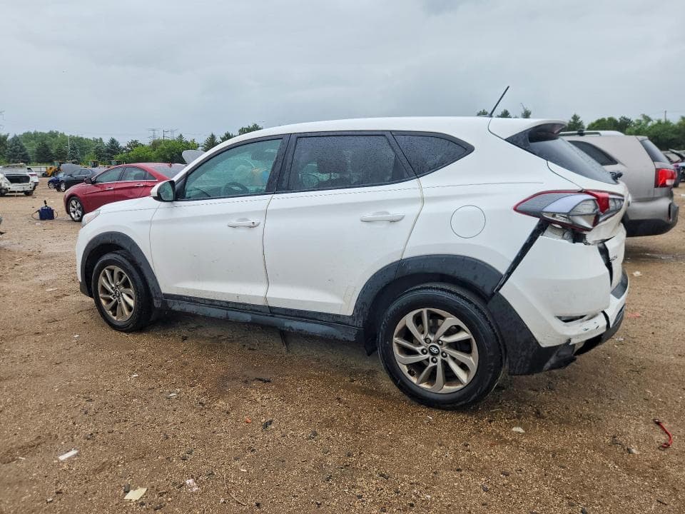 2017 HYUNDAI TUCSON SE 2