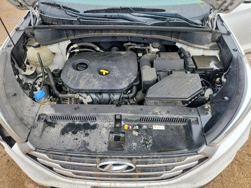 2017 HYUNDAI TUCSON SE 11