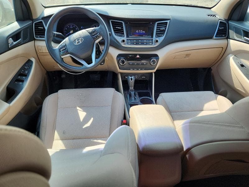 2017 HYUNDAI TUCSON SE 8