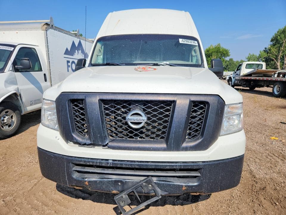 2019 NISSAN NV 2500 HD SV 5