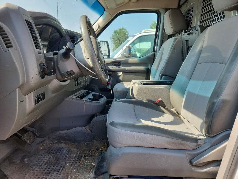 2019 NISSAN NV 2500 HD SV 7