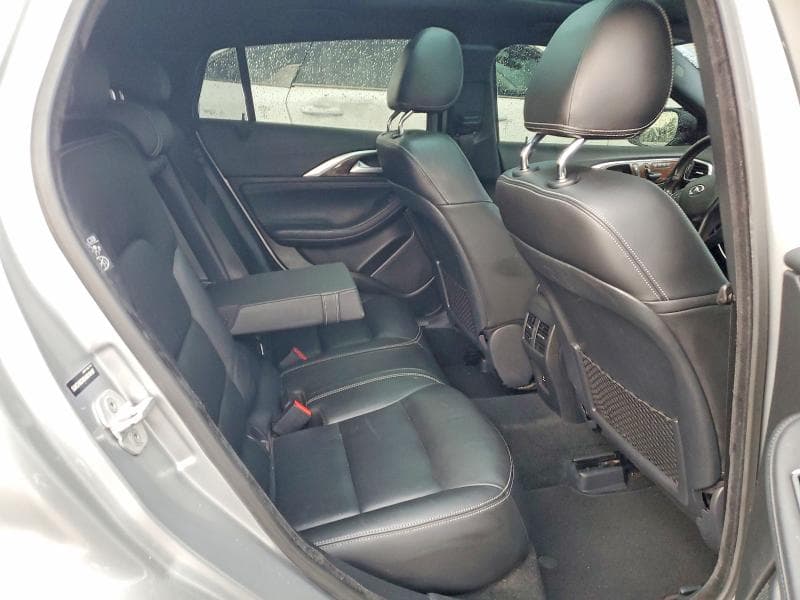 2017 INFINITI QX30 PREMIUM 12