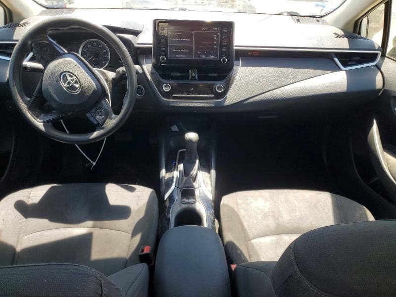 2020 TOYOTA COROLLA LE 8