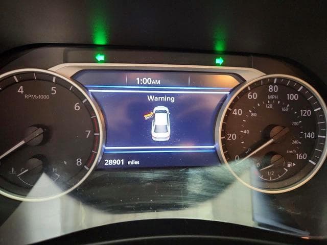 2025 NISSAN SENTRA SV 9