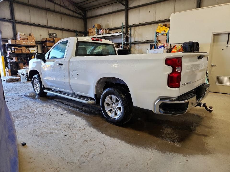 2024 CHEVROLET SILVERADO C1500 2