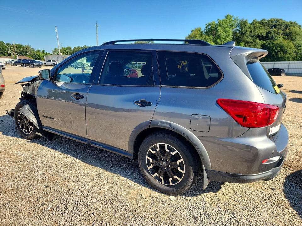 2020 NISSAN PATHFINDER SL 2