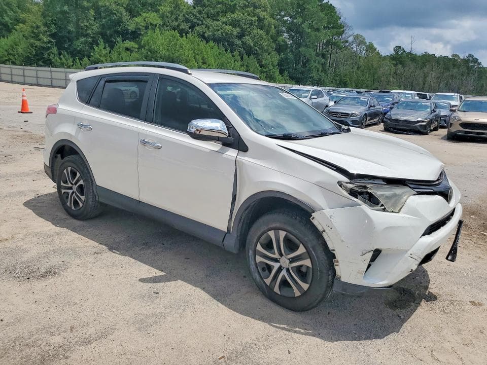 2017 TOYOTA RAV4 LE 4