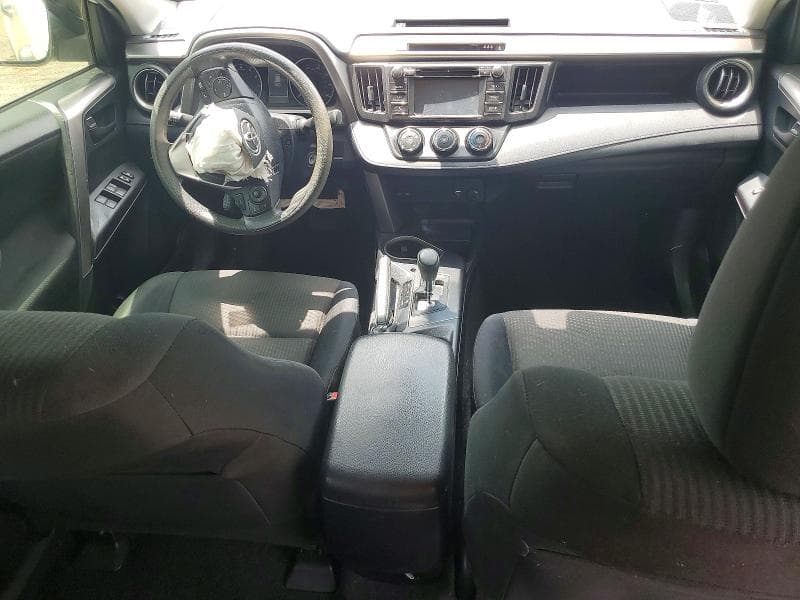 2017 TOYOTA RAV4 LE 8