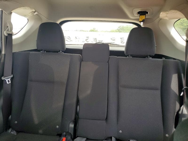 2017 TOYOTA RAV4 LE 10