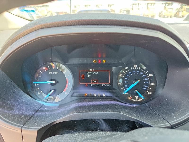 2017 FORD EDGE SE 9