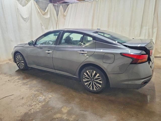 2025 NISSAN ALTIMA SV 2