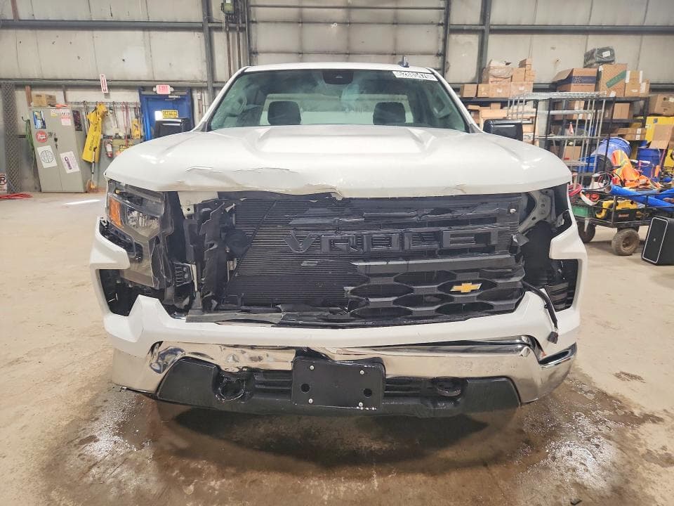 2024 CHEVROLET SILVERADO C1500 5