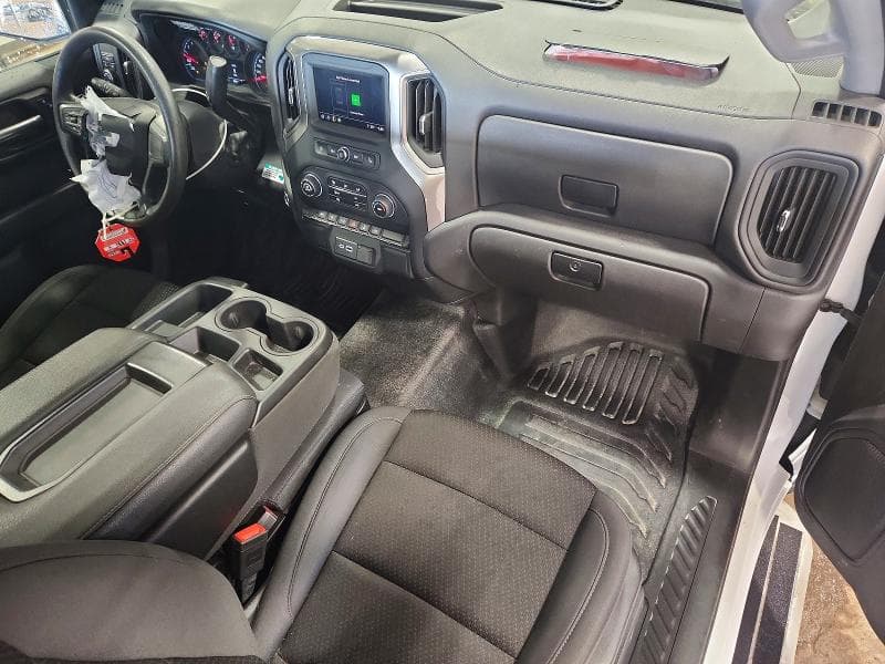 2024 CHEVROLET SILVERADO C1500 8