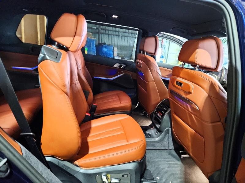 2025 BMW X7 XDRIVE40I 11