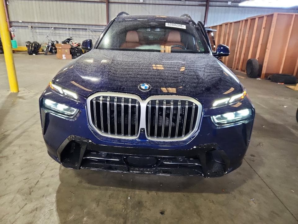 2025 BMW X7 XDRIVE40I 5