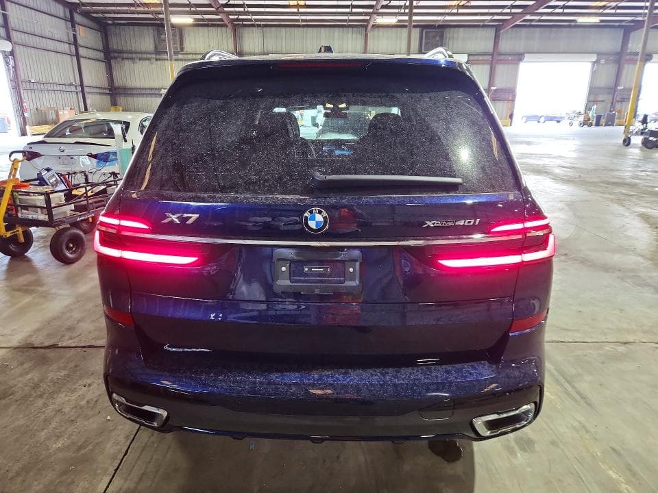 2025 BMW X7 XDRIVE40I 6