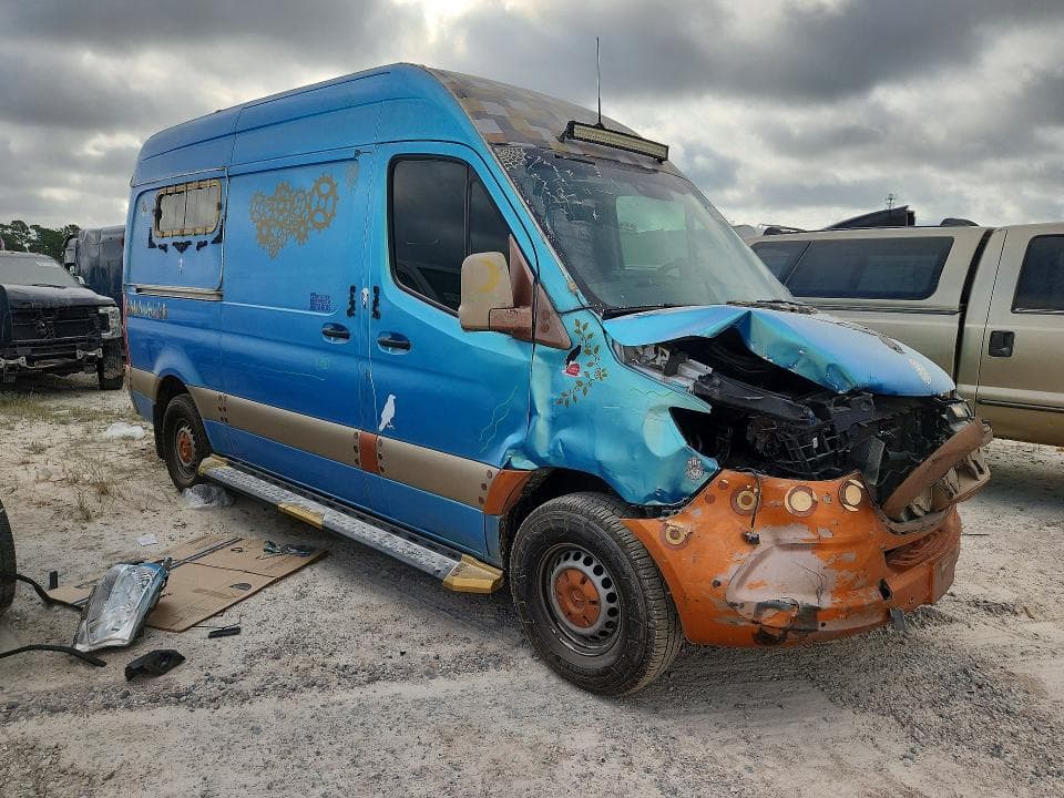 2020 MERCEDES-BENZ SPRINTER 2500 DELIVERY VAN 4
