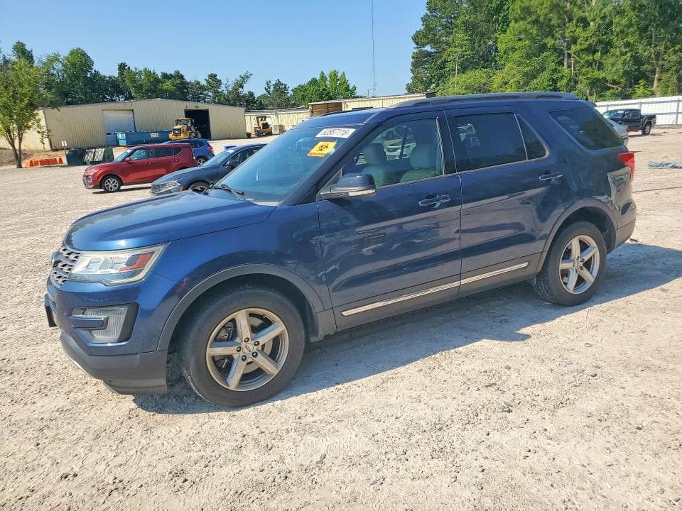 2017 FORD EXPLORER XLT - 1