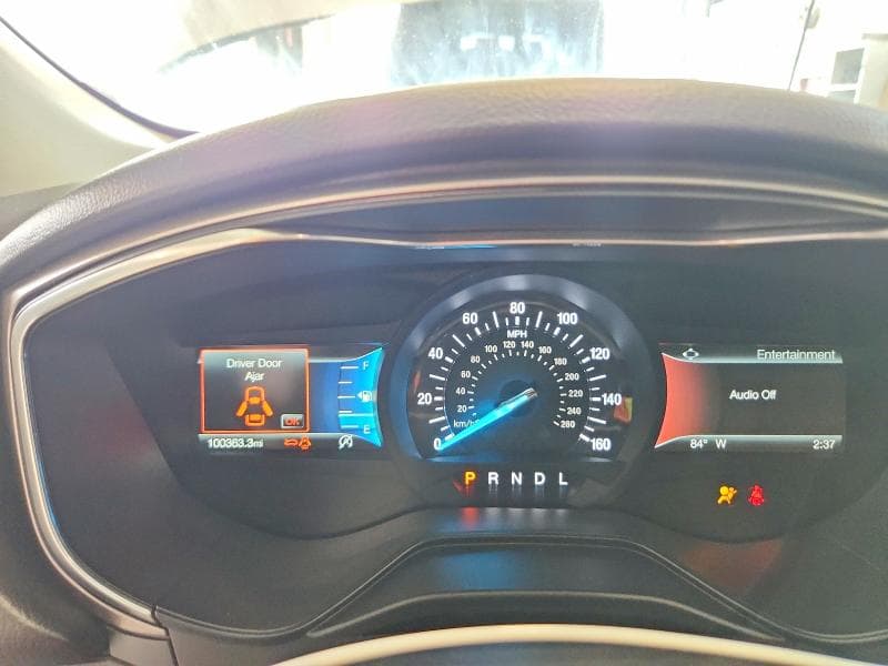 2020 FORD FUSION SE 9