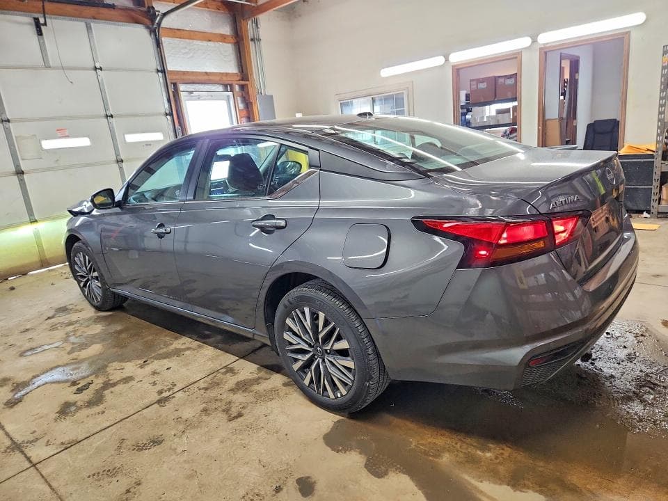 2026 NISSAN ALTIMA SV 2