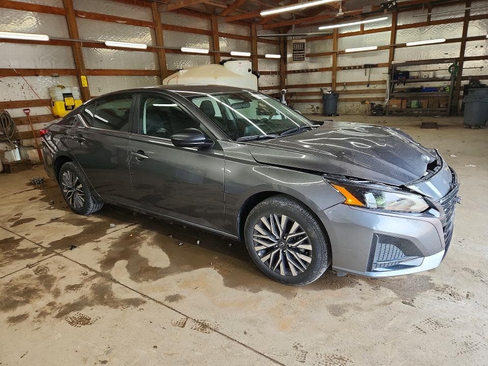 2026 NISSAN ALTIMA SV 4