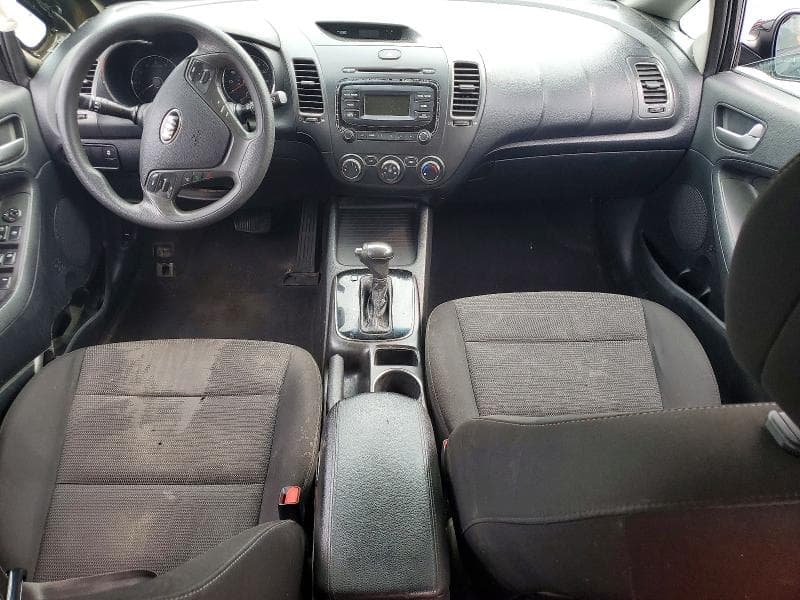 2018 KIA FORTE5 LX 8