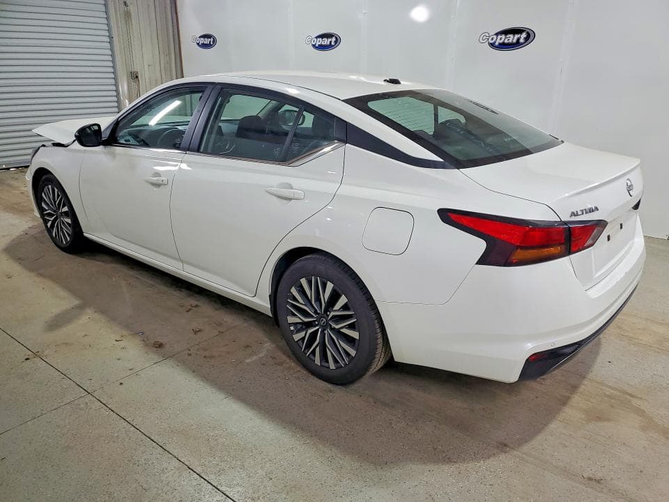 2026 NISSAN ALTIMA SV 2
