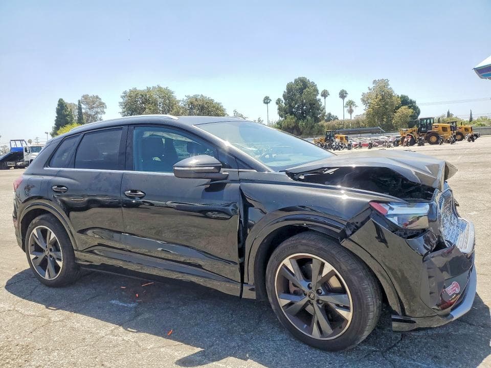 2022 AUDI Q4 E-TRON PREMIUM PLUS 4
