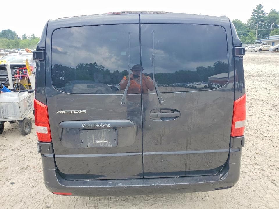 2018 MERCEDES-BENZ METRIS 6