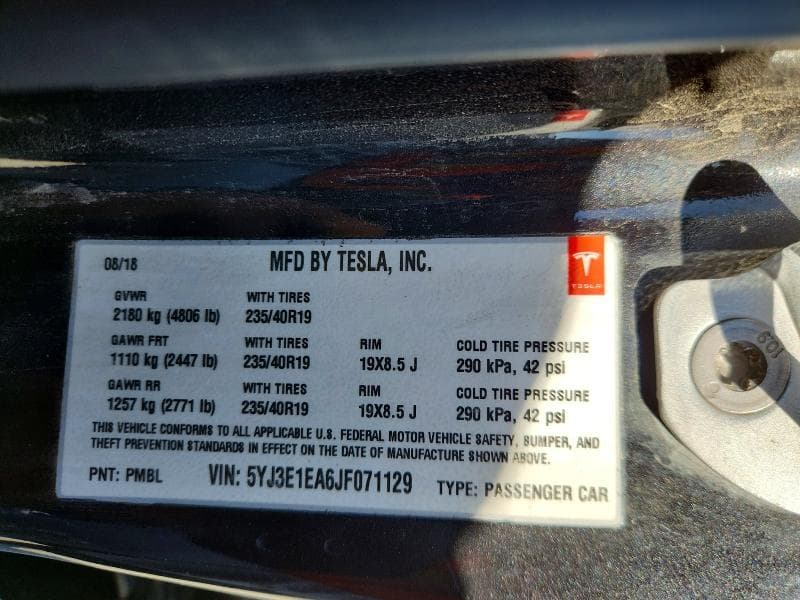 2018 TESLA MODEL 3 13