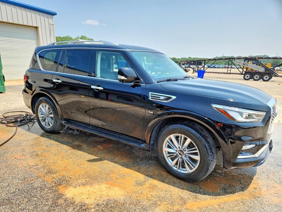 2019 INFINITI QX80 LUXE 4